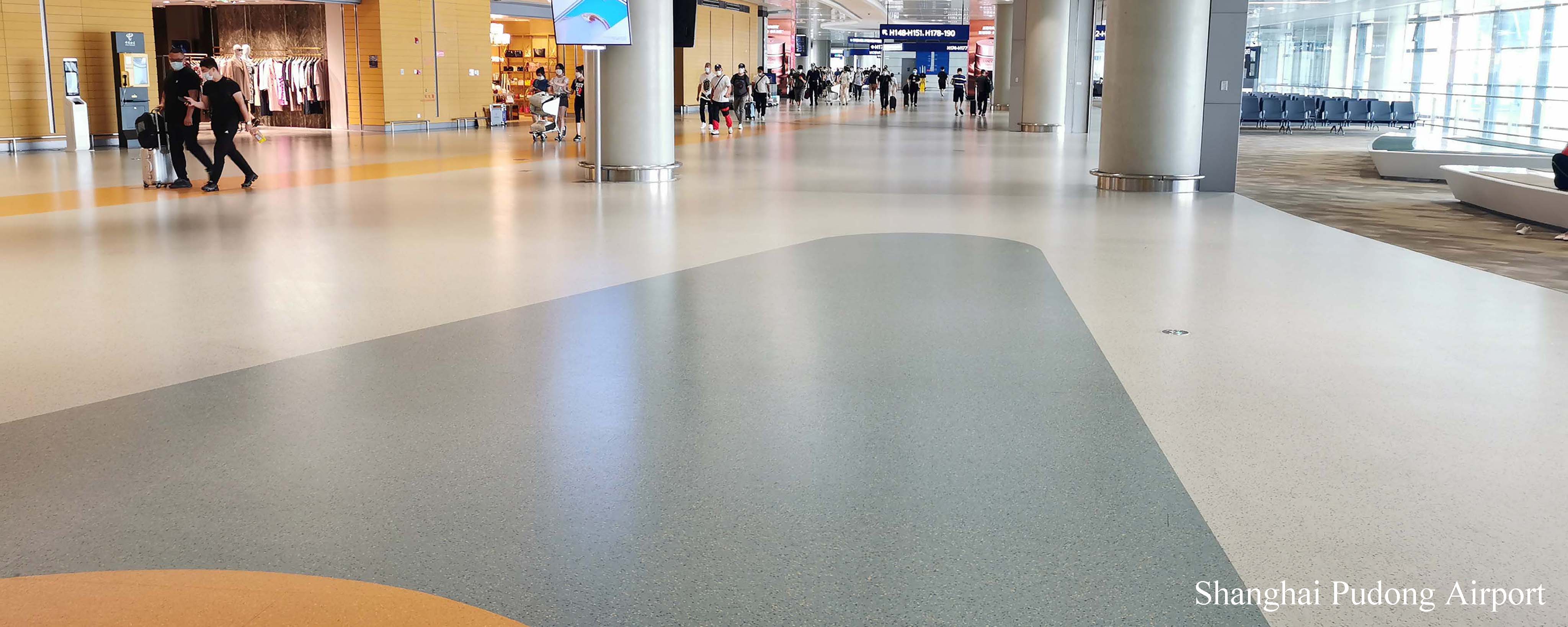 floor photo of Shanghai Pudong Airport satellite terminal